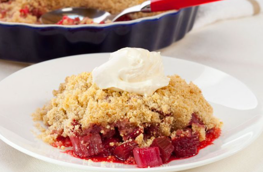 Warming Rhubarb and Apple Crumble