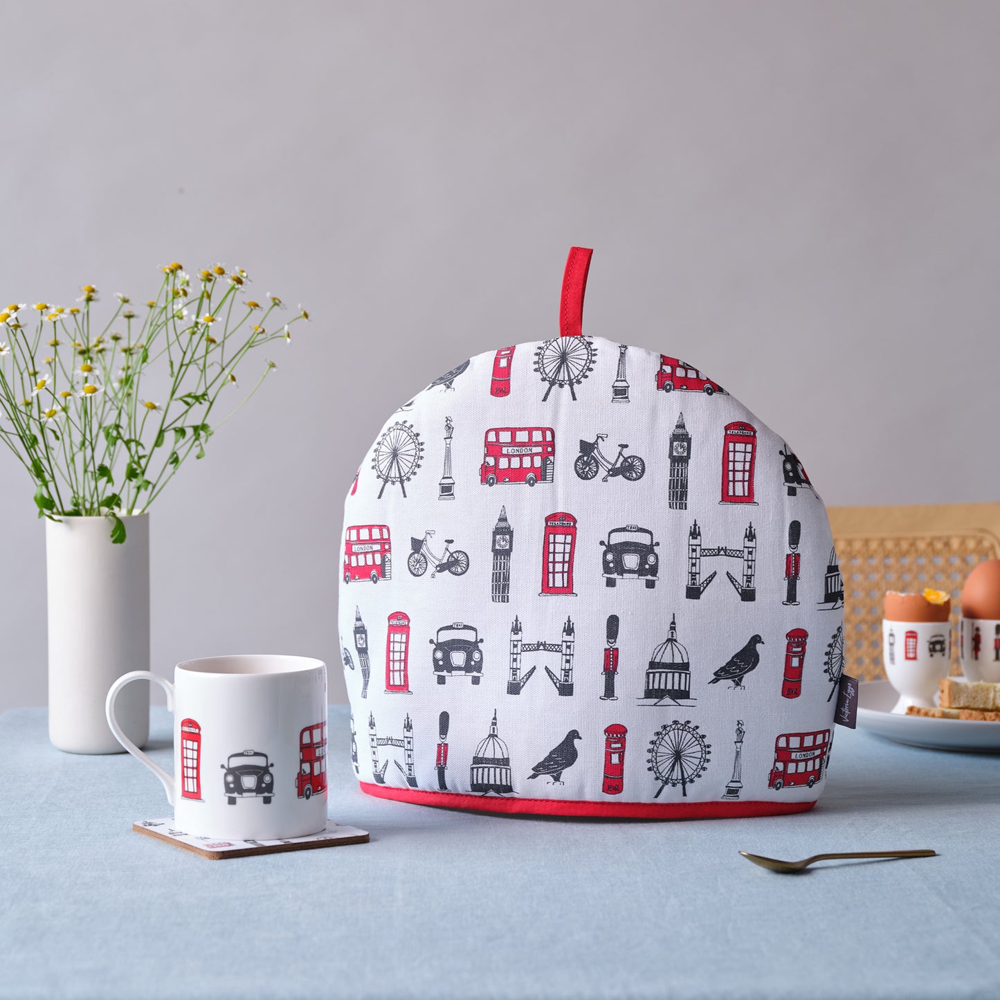 London Icons Tea Cosy