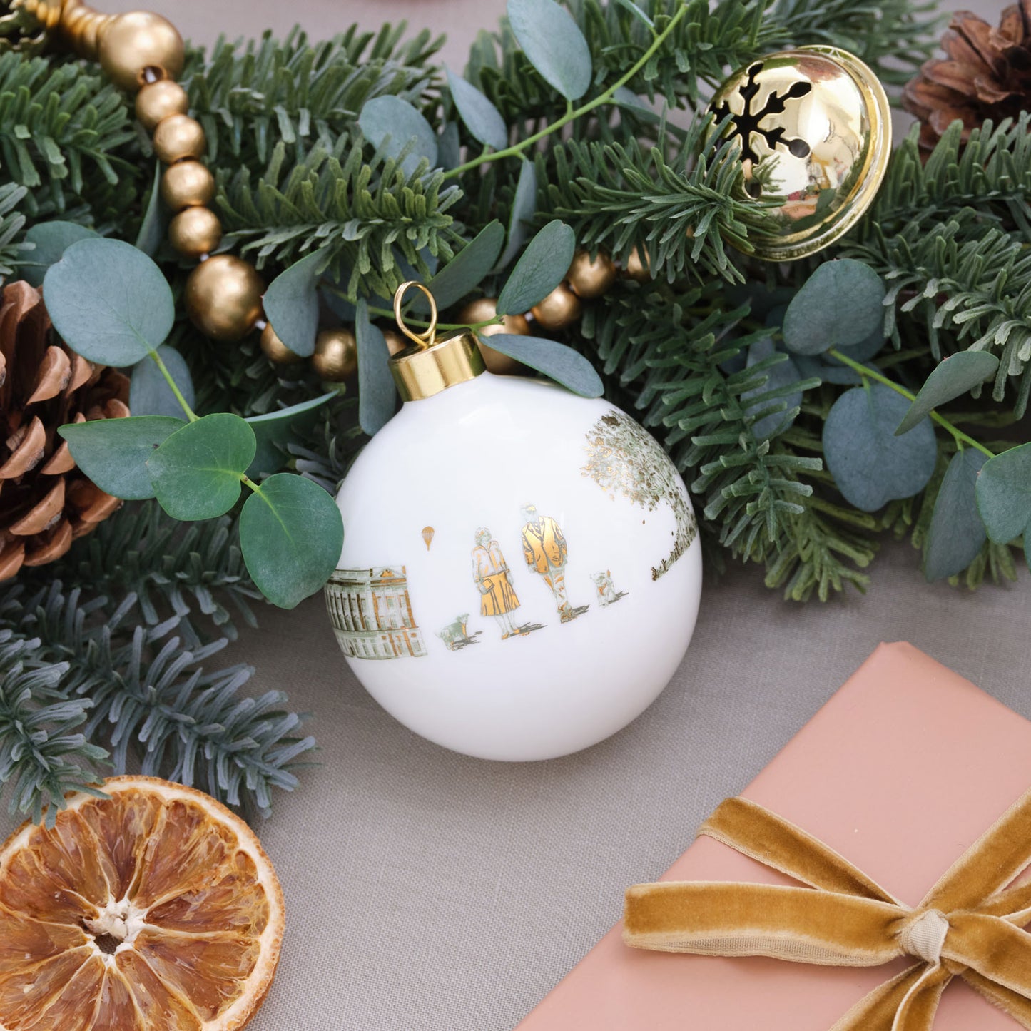 Royal Family Bauble