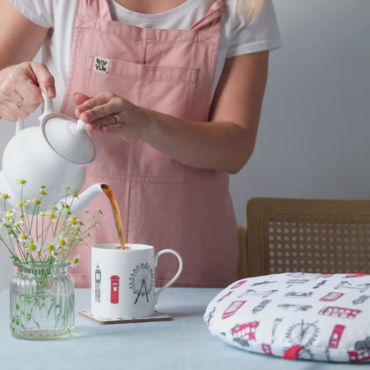 London Icons Tea Cosy