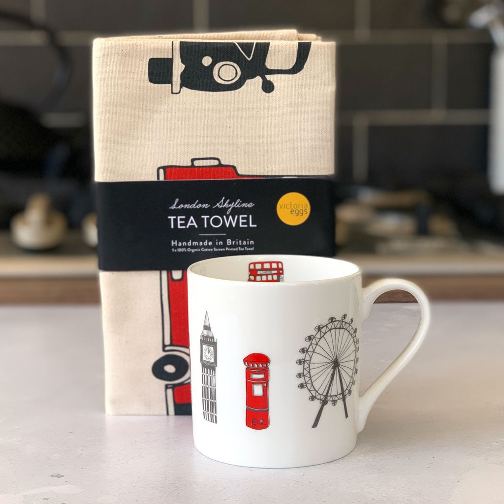 London Skyline Mug & Tea Towel GIFT SET