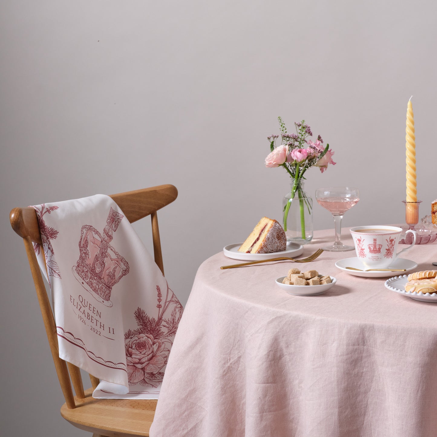 Queen Elizabeth II Commemorative Tea Towel