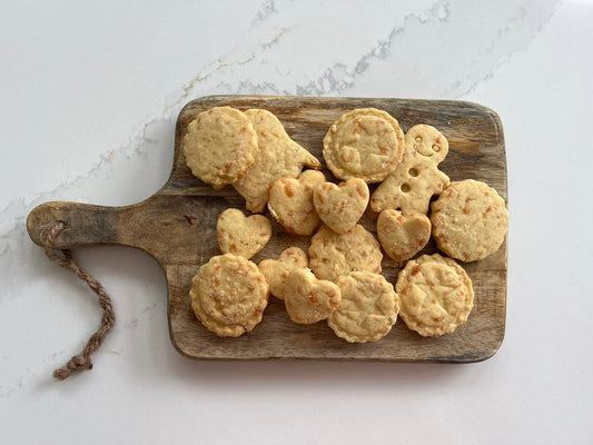 Summer Fun Recipes: Easy Peasy Cheesy Biscuits