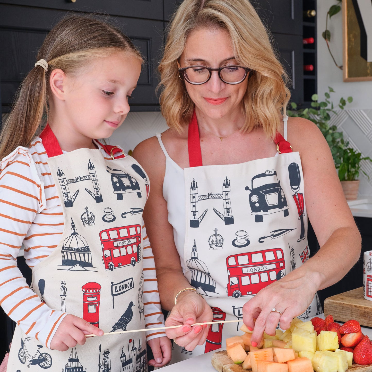 Big Smoke Children's Apron