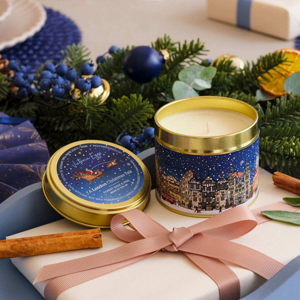 A London Christmas Tale Candle