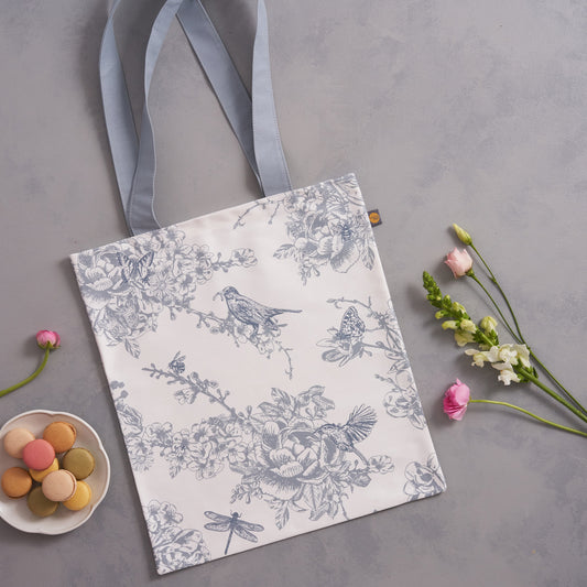 Wildlife in Spring The Everyday Tote and Cosmetic Bag Bundle