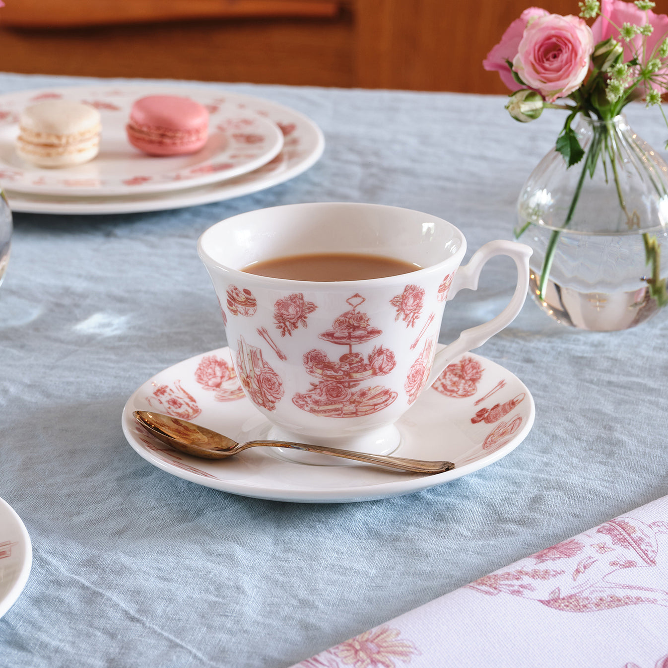 Afternoon Tea Cup and Saucer Victoria Eggs