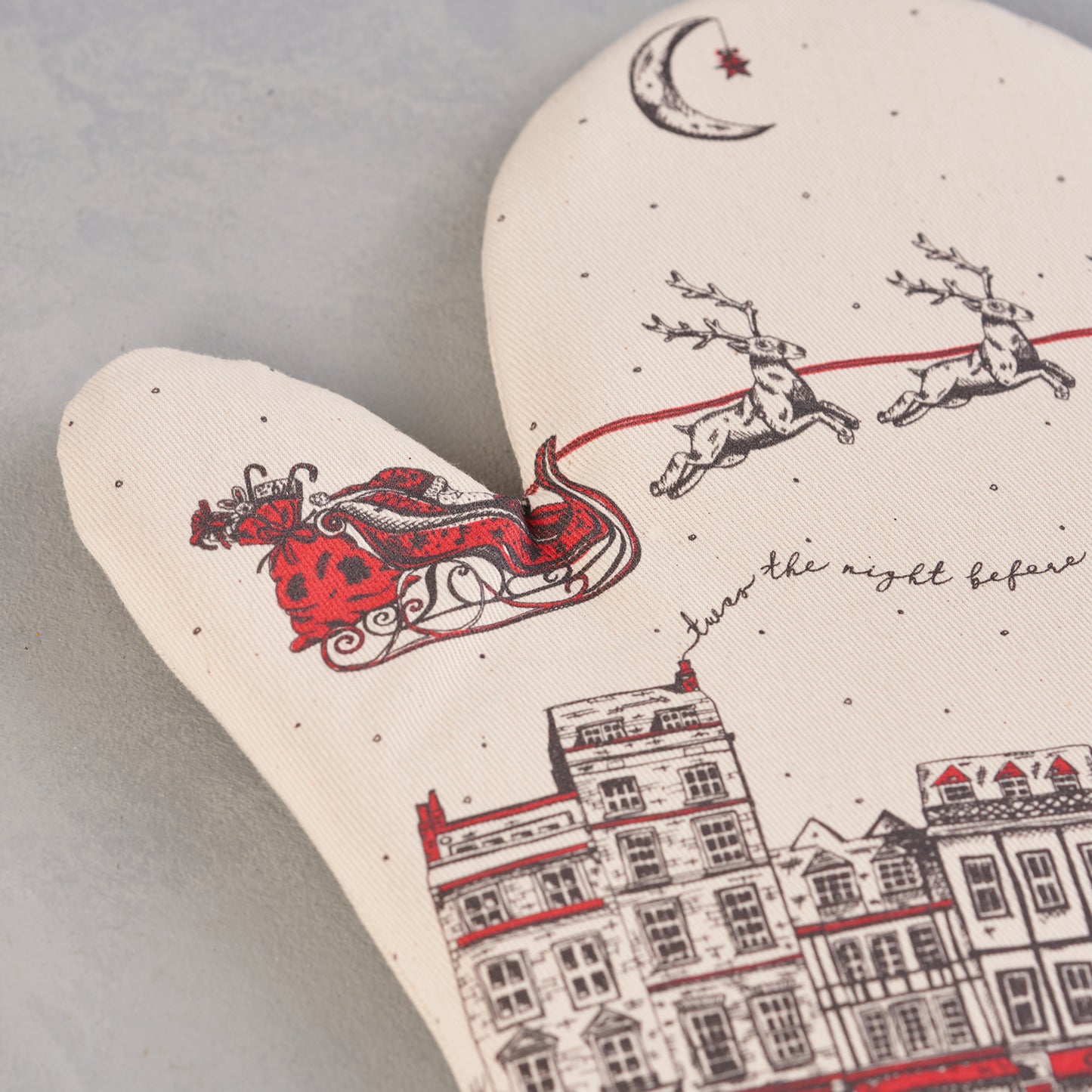 Santa's Sleigh Oven Mitt